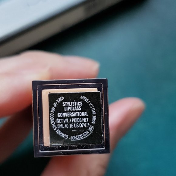 Mac Cosemtics Lipglass LE - Picture 3 of 6